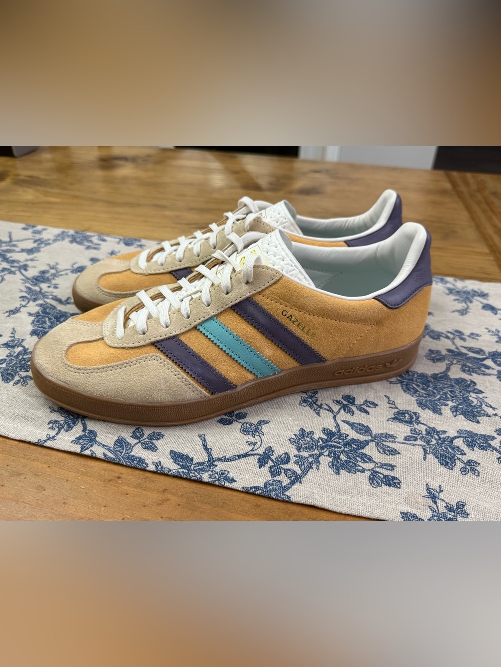 Adidas Gazelle Indoor 'Glow Orange Shadow Violet’